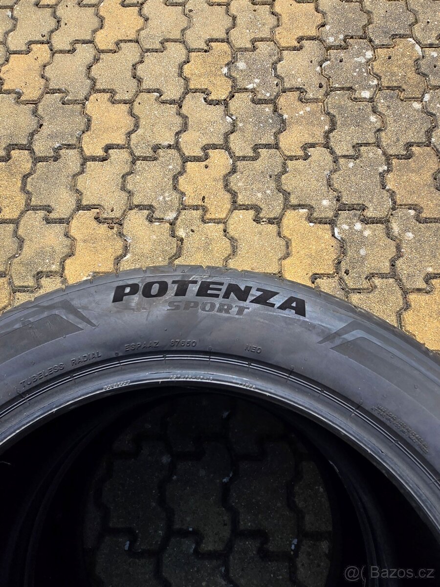 Prodám letní pneu Bridgestone R20 - 6