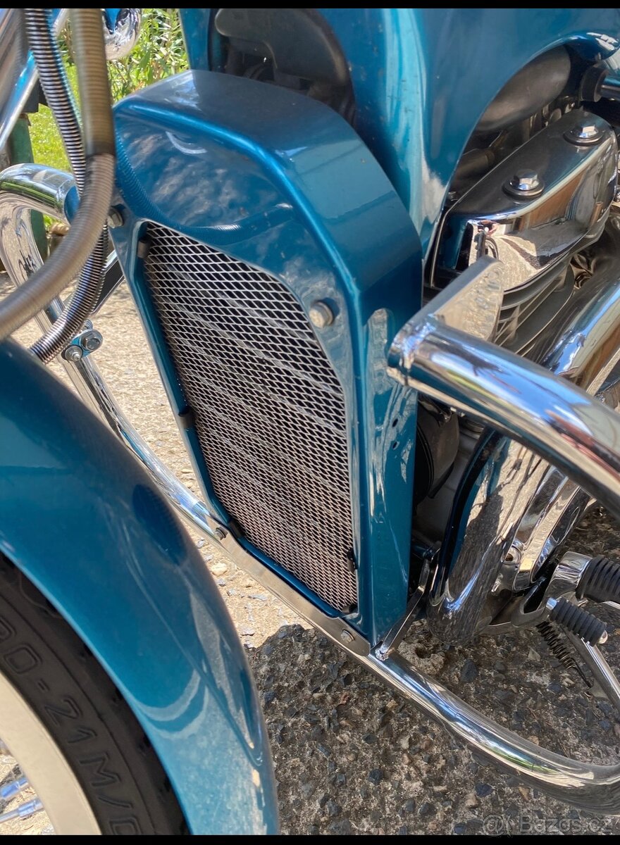SUZUKI INTRUDER VS 800 - 6