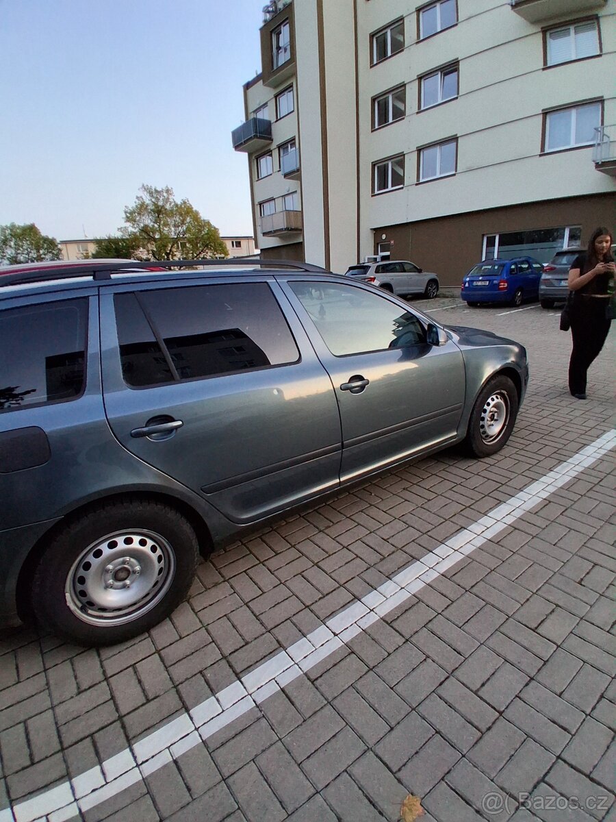 Prodam skoda oktavia 2 - 6