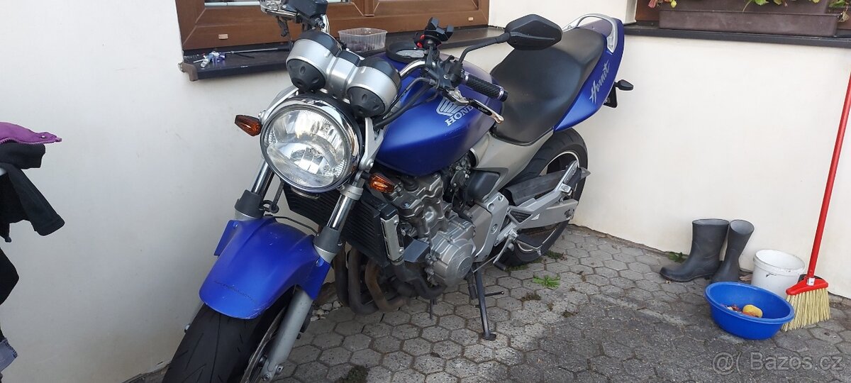 Honda CB600F Hornet - 6