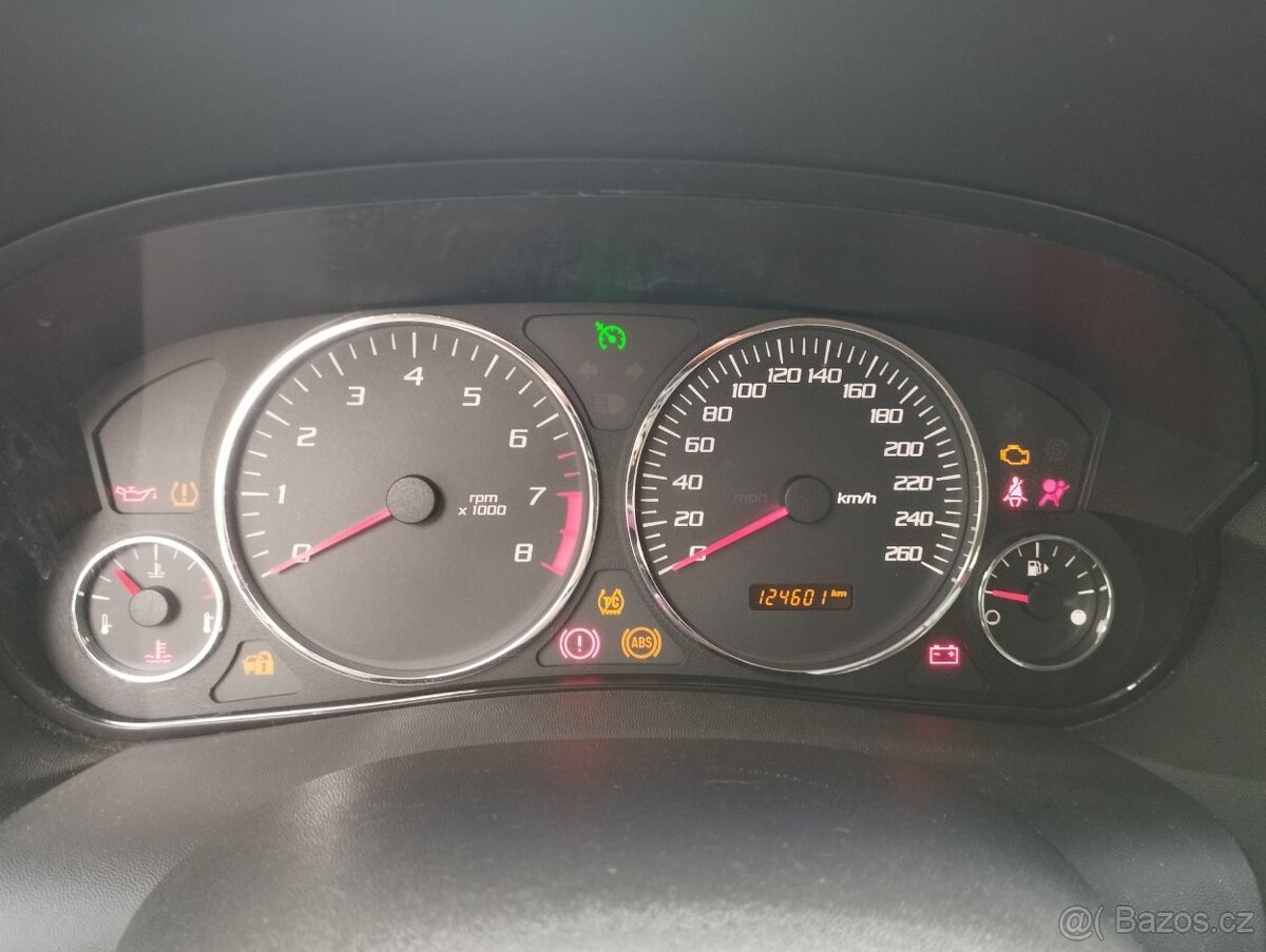 Cadillac SRX V8 4.6i bez LPG 4x4 - 6
