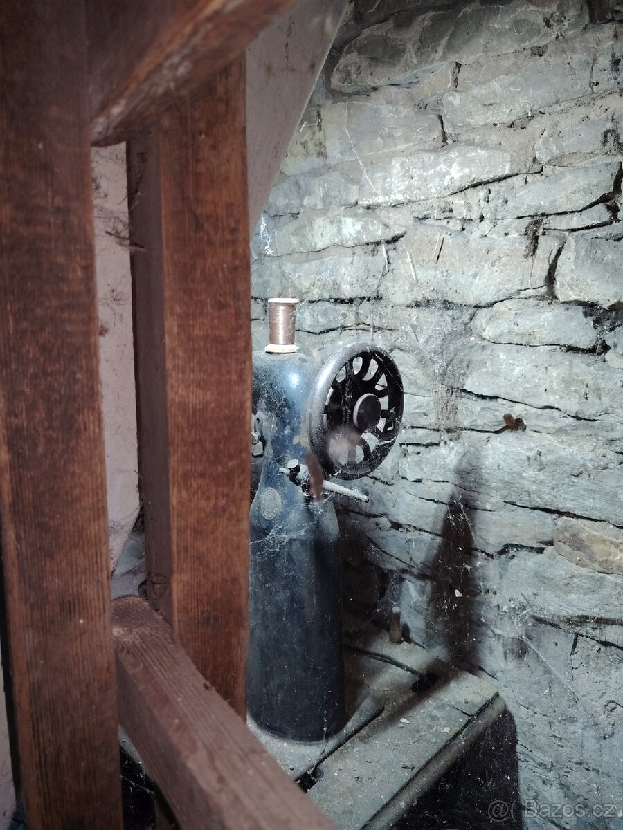 Ševcovský šicí stroj SINGER - 6