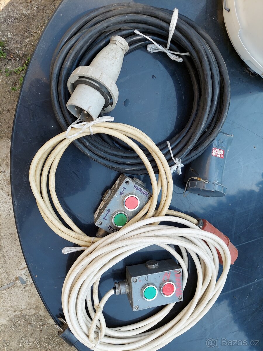 Stavební vrátek - 6