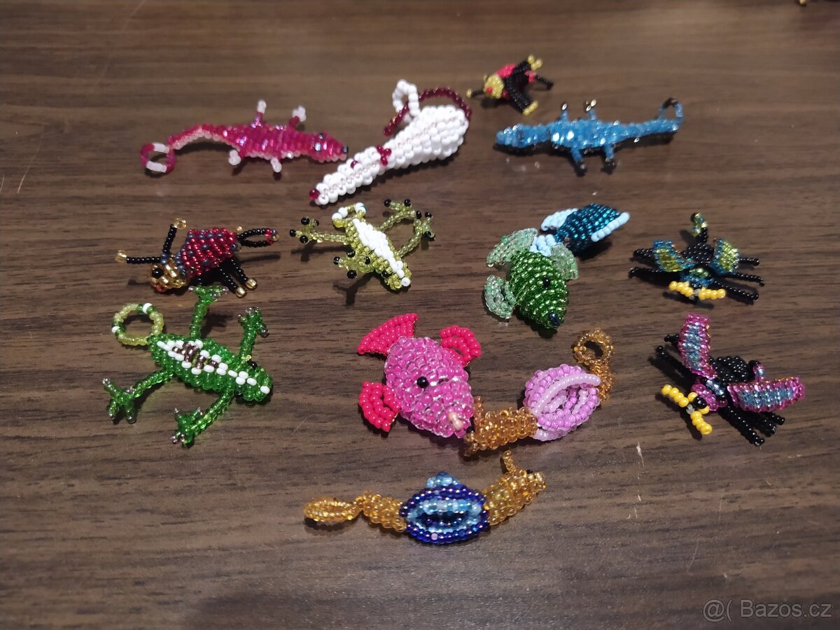PRODÁM PŘÍVĚSKY PŘÁTELSTVÍ ZVÍŘÁTKA Z KORÁLKŮ A NÁUŠNICE - 6