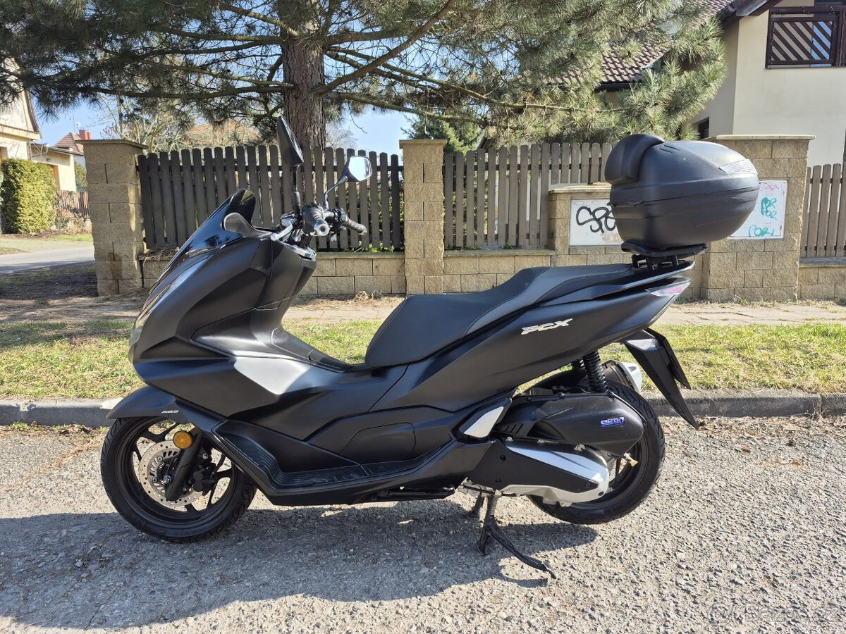 Honda PCX 125ccm 2022 - 6