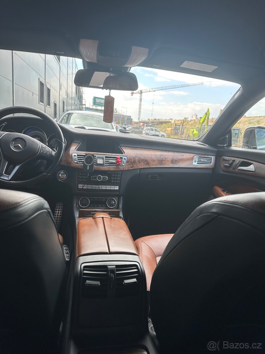 MERSEDES CLS W218 - 6