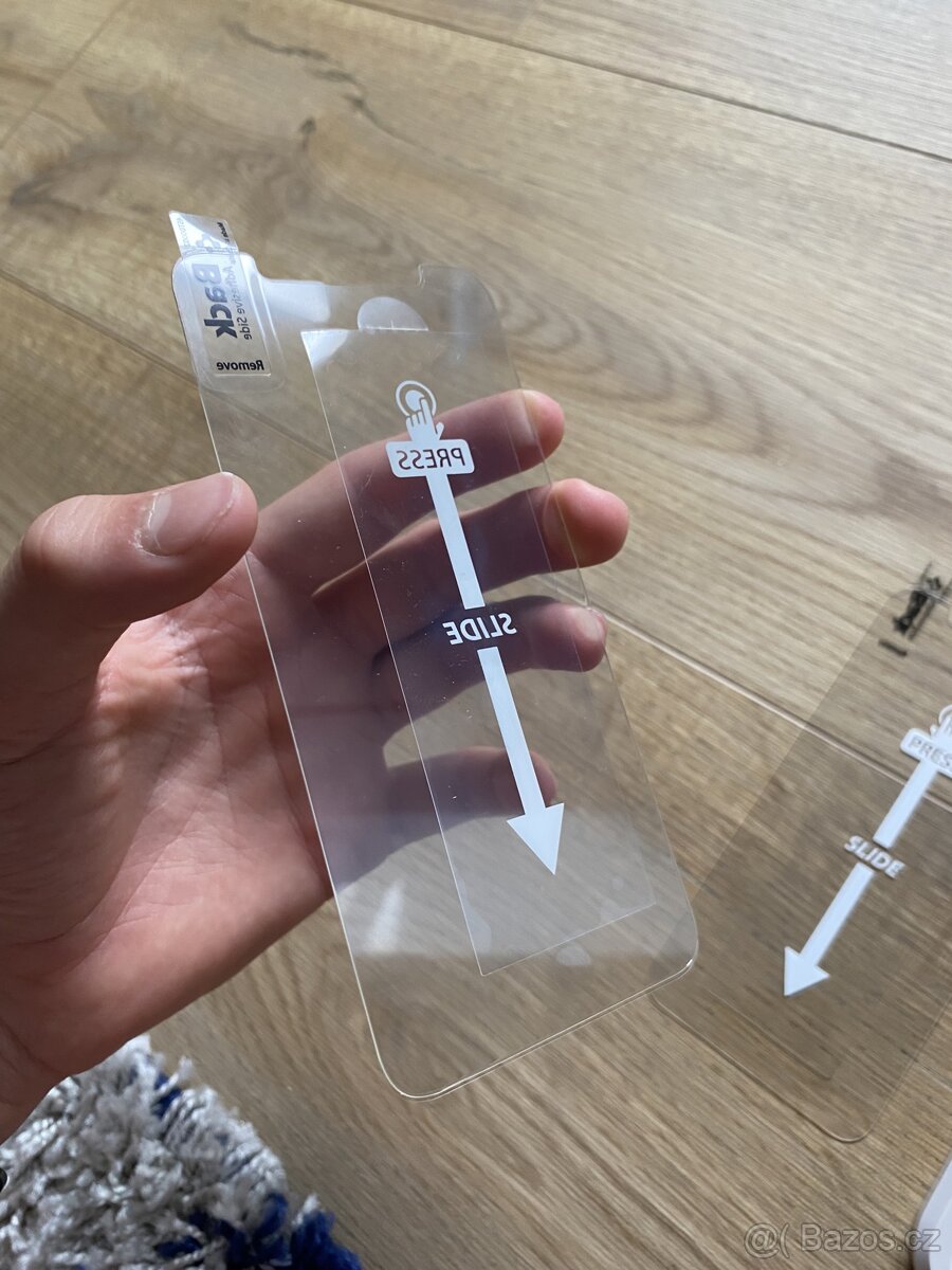 Ochrané skla spigen na iPhone 11 Pro/Xs/X - 6