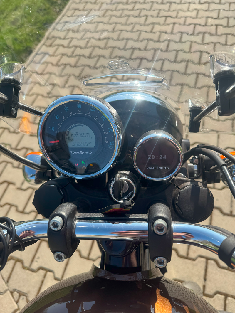 Royal Enfield Meteor 350 - 6