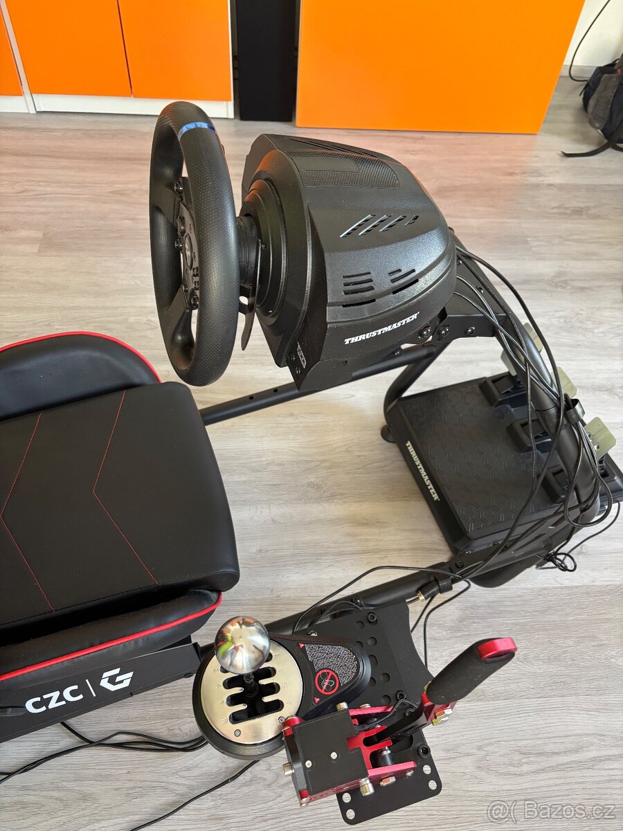 Playseat + Thrustmaster T300 - 6