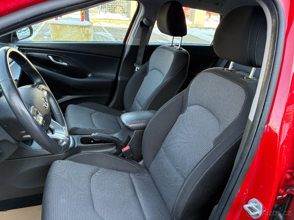 Hyundai i30 WG 1.0T-GDi 88kW COMFORT ČR SERVISKA - 6