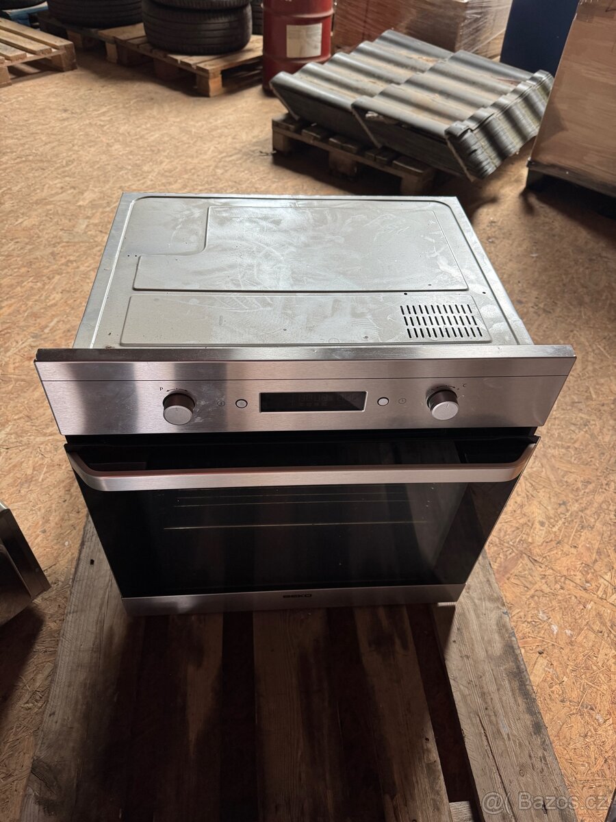 Mikrovlnka a trouba - 6