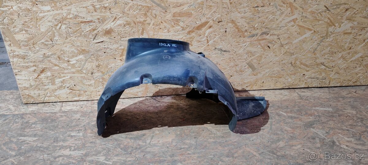 Plastový podoběh - 6