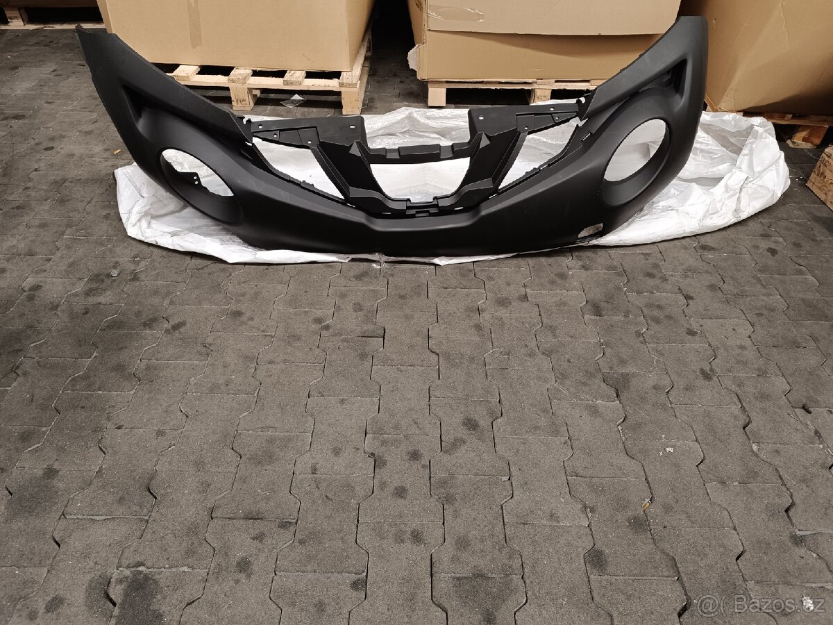 Přední nárazník na Nissan Juke - 6