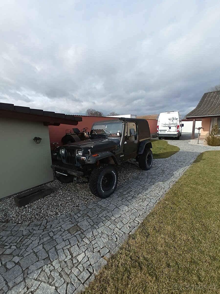 Prodám Jeep Wrangler 4,0 - 6