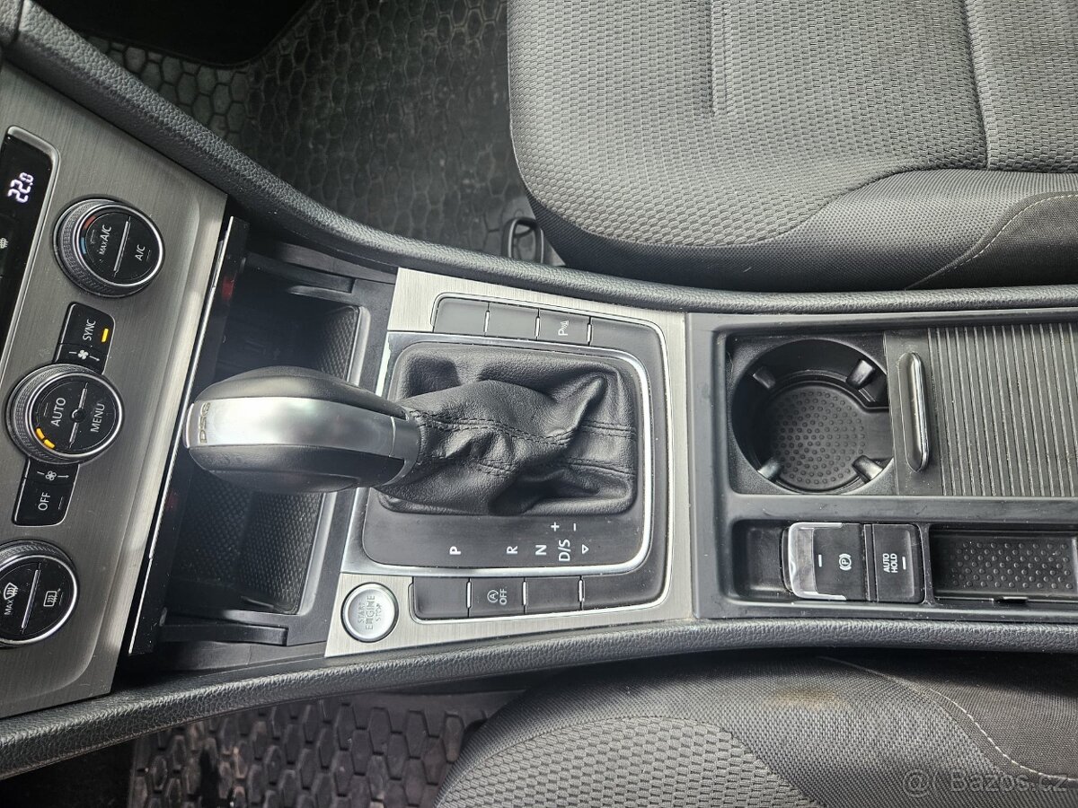 VW Golf 7 2.0 TDI 110kw DSG variant(combi) - 6