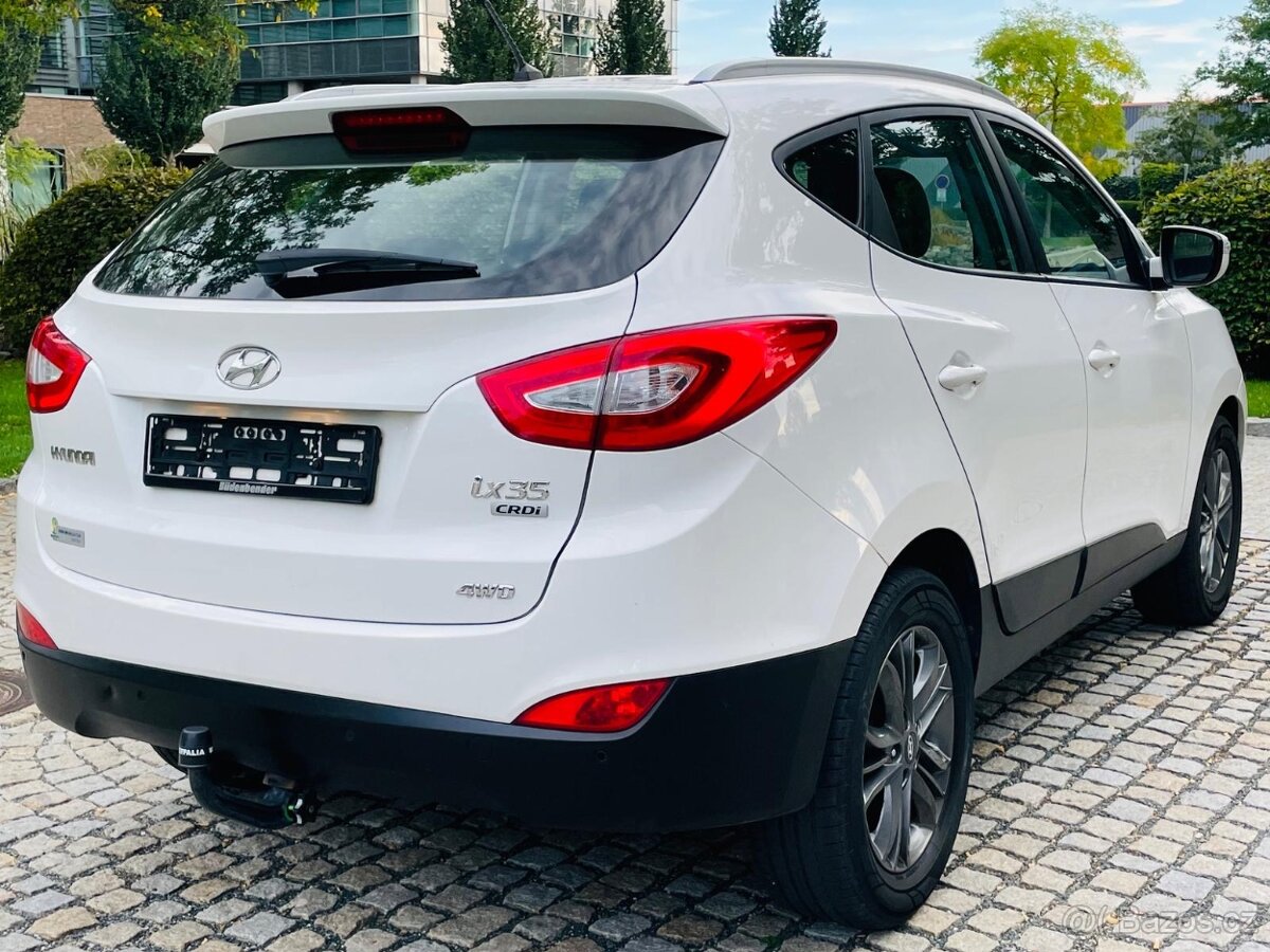 Hyundai ix35 2.0CRDi 4x4 FACELIFT VYHŘEV SERVISKA TAŽNÉ - 6