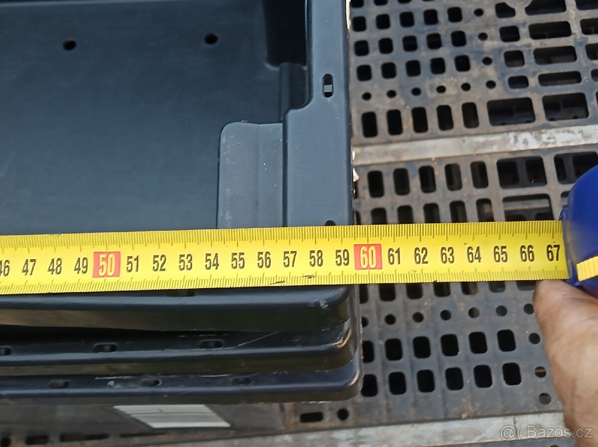 Plastové bedny stohovatelné do sebe - 6