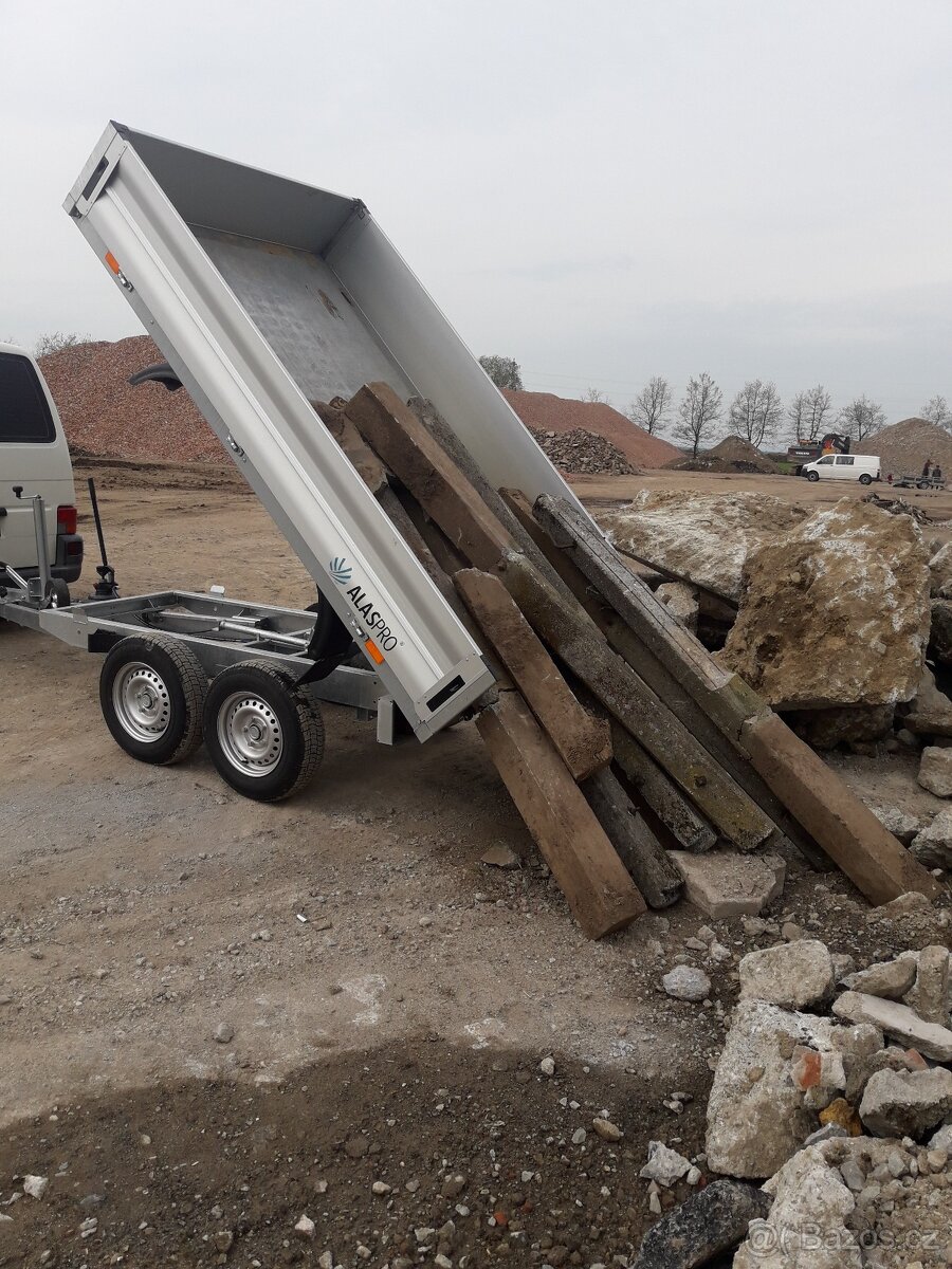 Pronájem minibagru Volvo 1,6t - 6