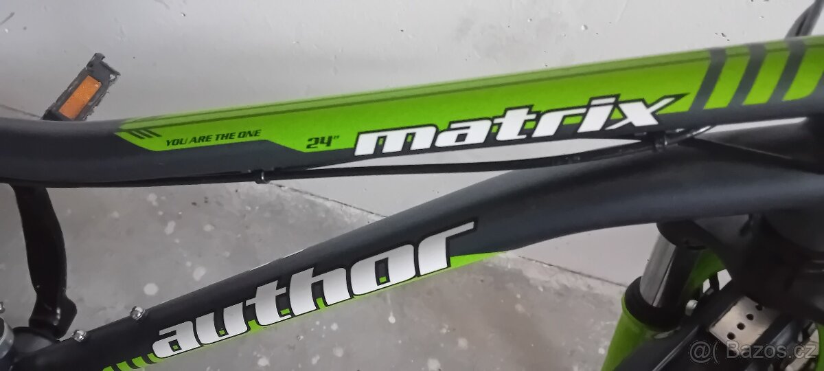 Author matrix 24". - 6