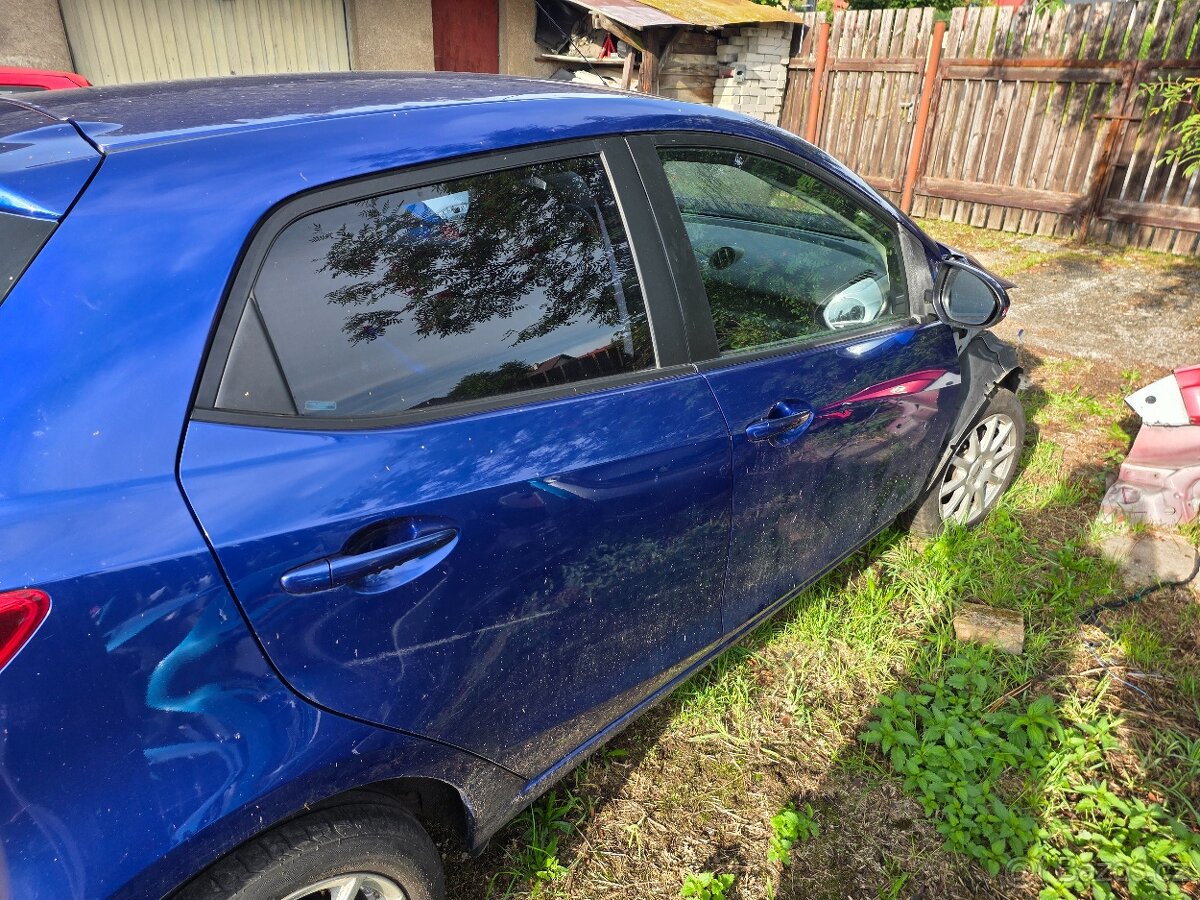 Mazda 2 DE rok 2007-2011 náhradní díly - 6