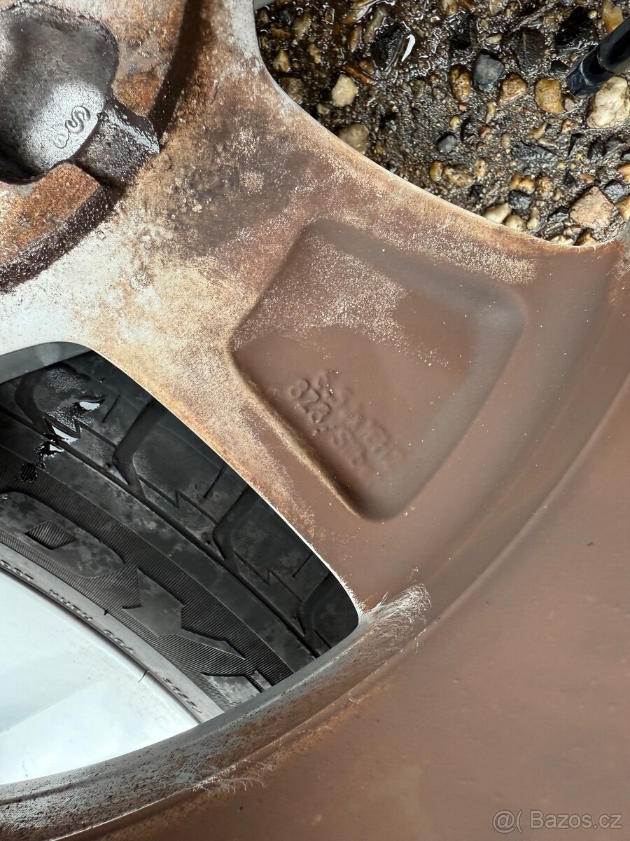 Alu kola Skoda Superb 3 R16 - 6