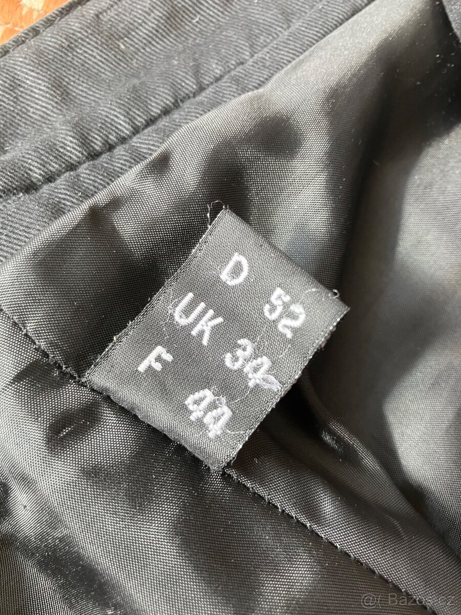 BUNDA A KALHOTY NA MOTORKU - 6