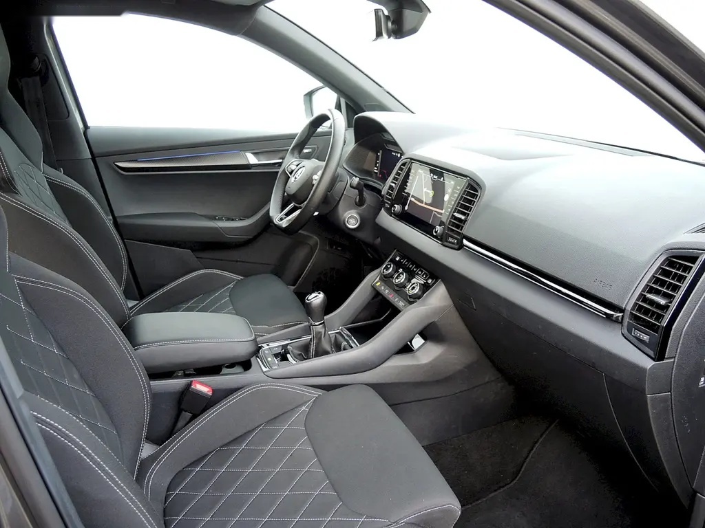 Škoda Karoq, 1.5TSI 110kW SportLine - 6