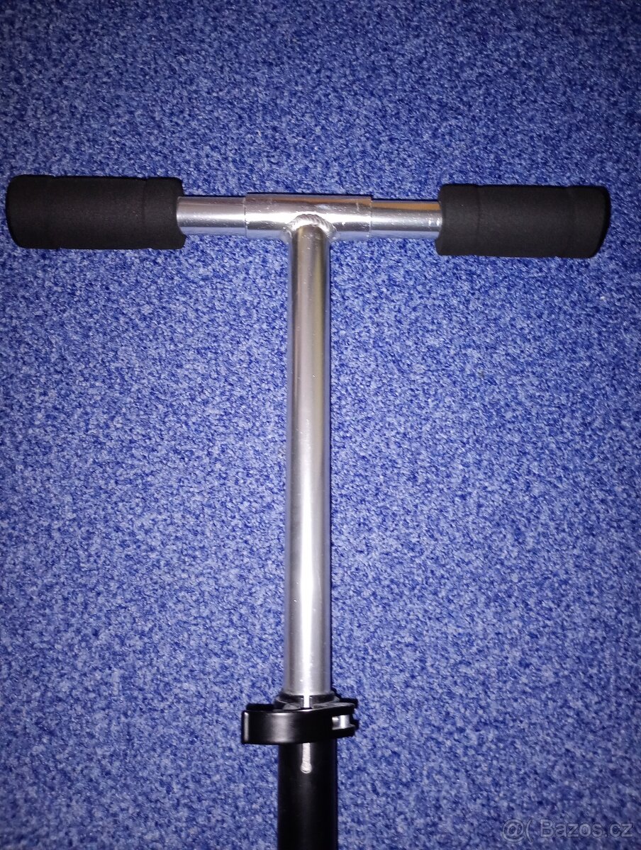 Koloběžka Nils Extreme top stav - 6