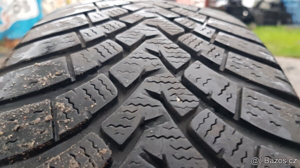 Zimní pneu Falken 205/60 R16 - 6