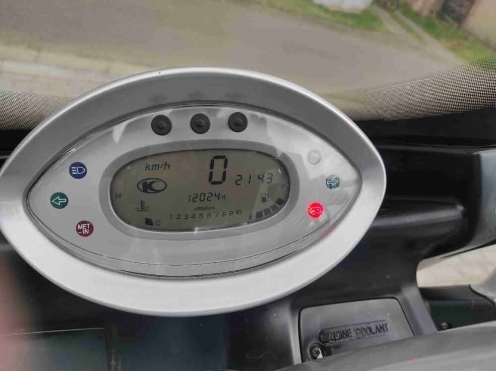 KYMCO GRAND DINK 250 ccm - 6