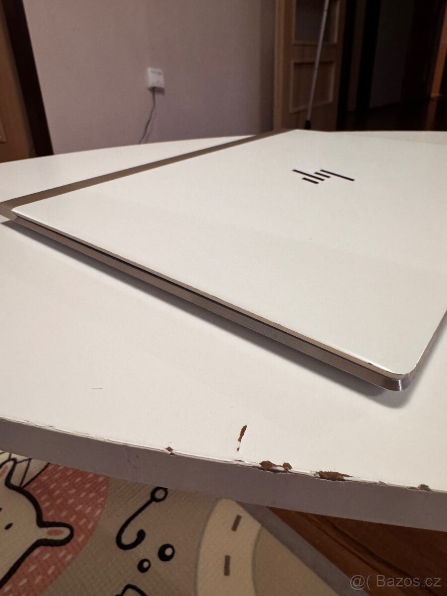 HP Spectre Laptop 13” - 6