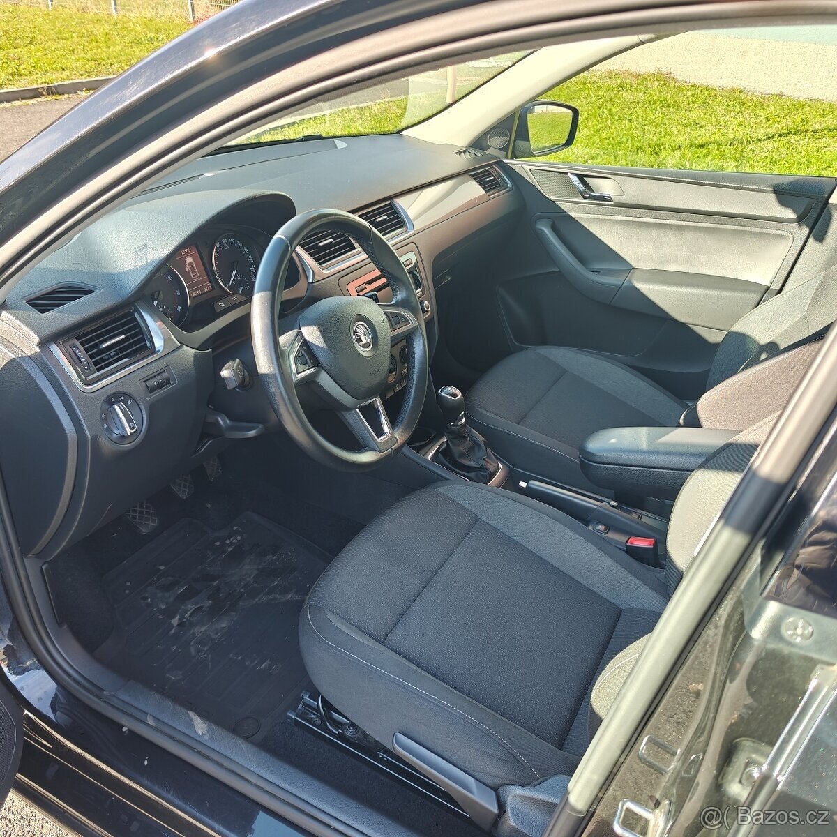 Škoda Rapid 1.2 TSI 77kw, první majitel - 6