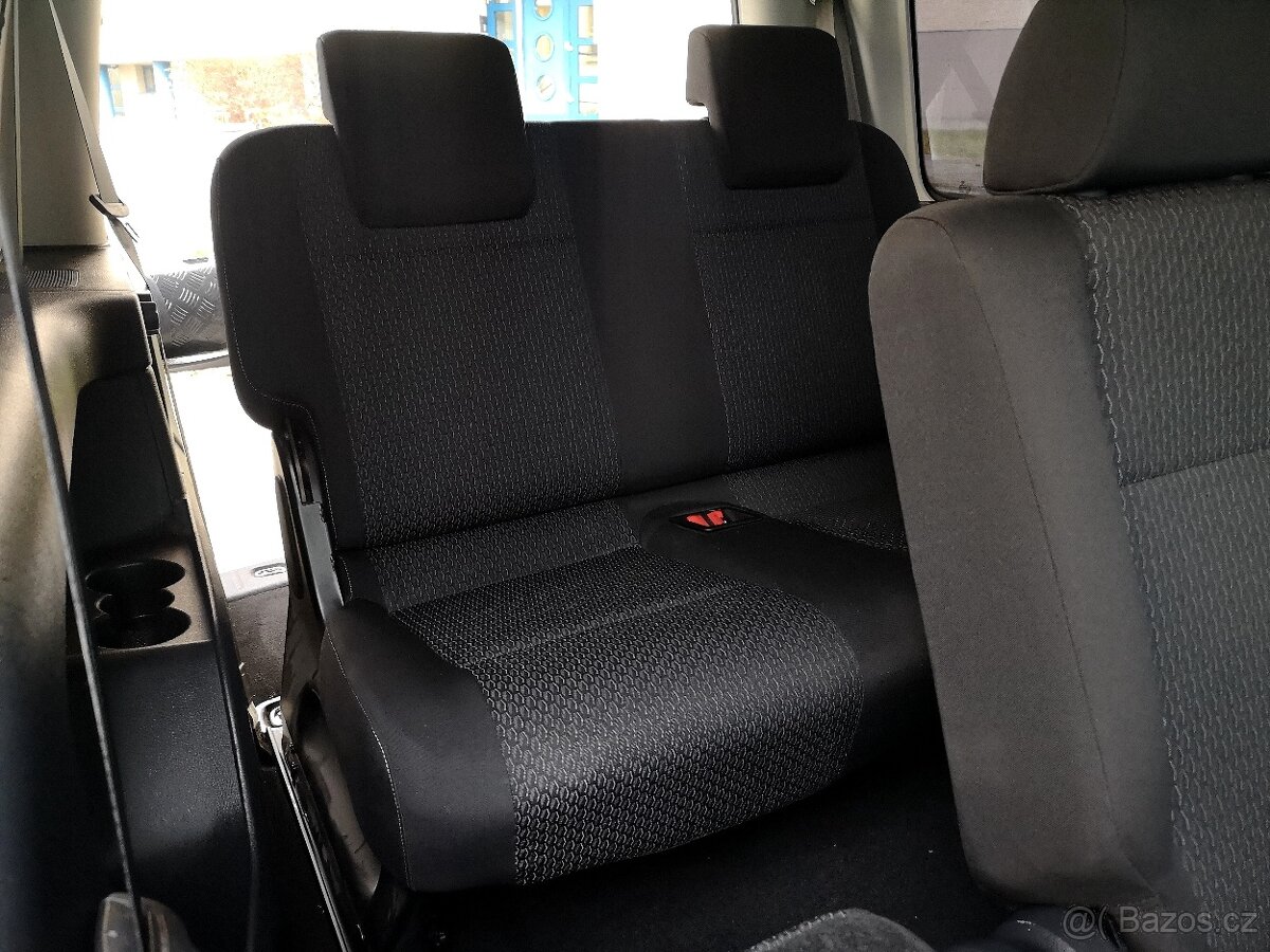 Volkswagen Caddy Maxi 1.4 TSi 92kW ČR. 1.Maj. 7.Míst - 6