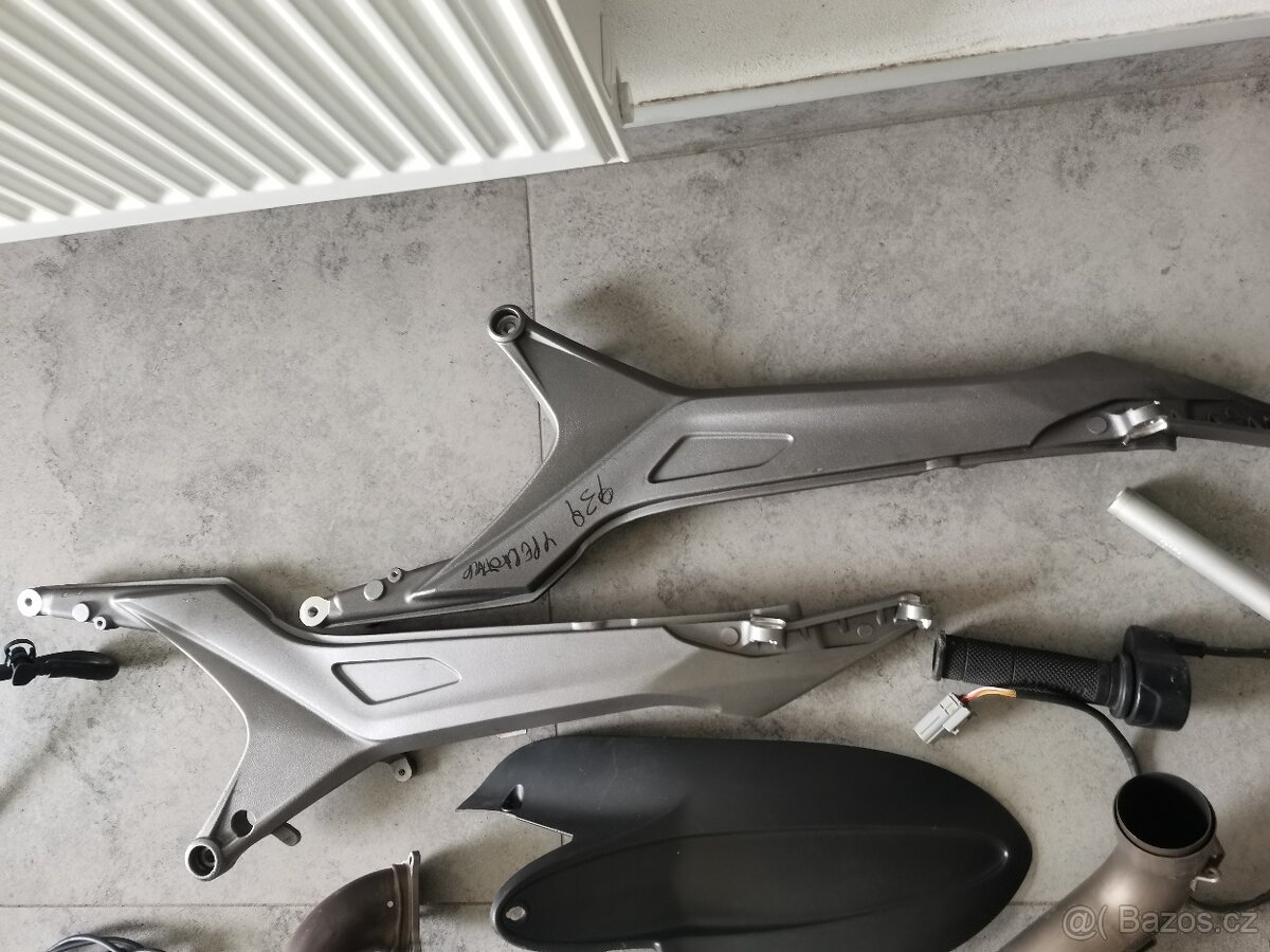 Ducati Hypermotard 939 Soubor dílů - 6