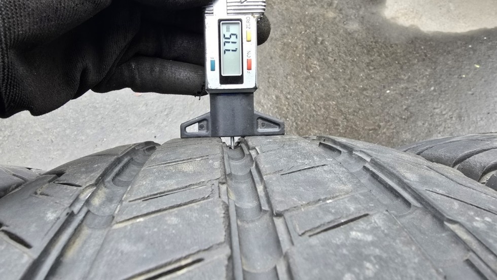 Letní pneu 225/75/16c Continental - 6