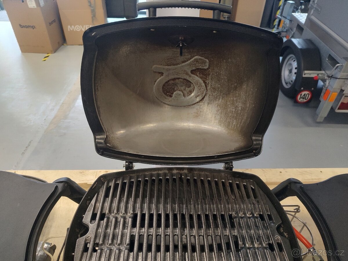 Plynový gril Weber Q 1200 - 6
