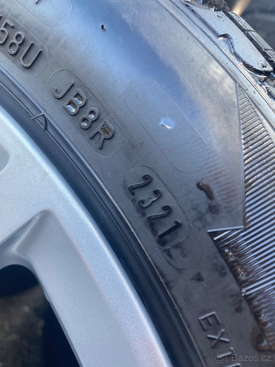 5x112 R18 8J ET30 BMW + 245/45 R18 GoodYear zimné - 6