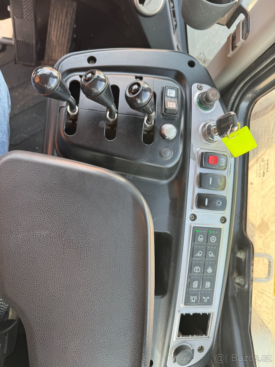 DOOSAN DL250 - 6