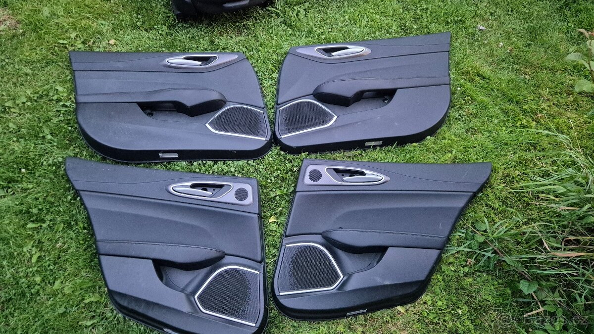 Alfa Romeo Giulia Veloce elektrické sedačky. - 6