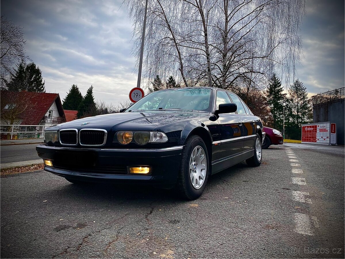 BMW e38 728i - 6