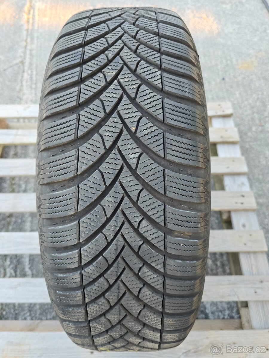 ZIMNÍ PNEUMATIKY SEMPERIT 215/65 R17 99H - 6