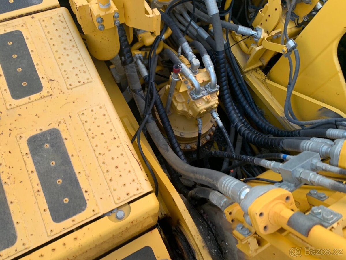 Komatsu PC360 LC /2018 pasovy bagr - 6