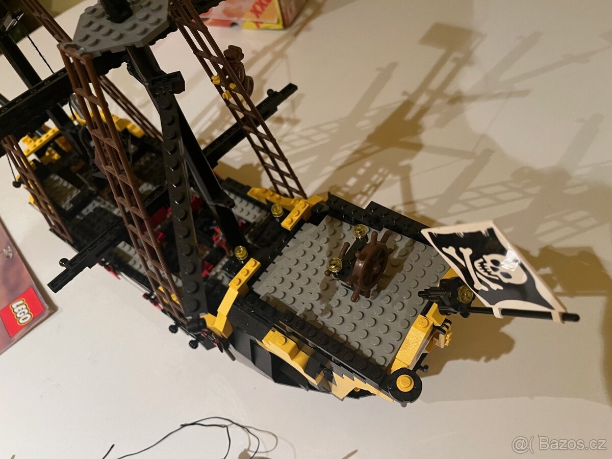 LEGO BARRACUDA 6285 ROK 1989 - 6