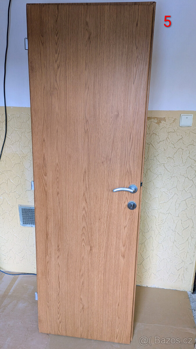 7x interierové dveře s kováním a zámkem - 6