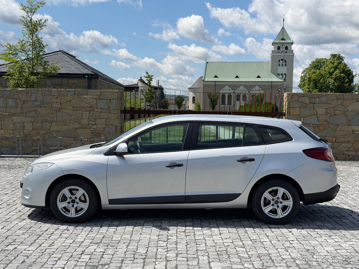 Renault Megane III. - 1.6 16V - 2010 - combi - 6