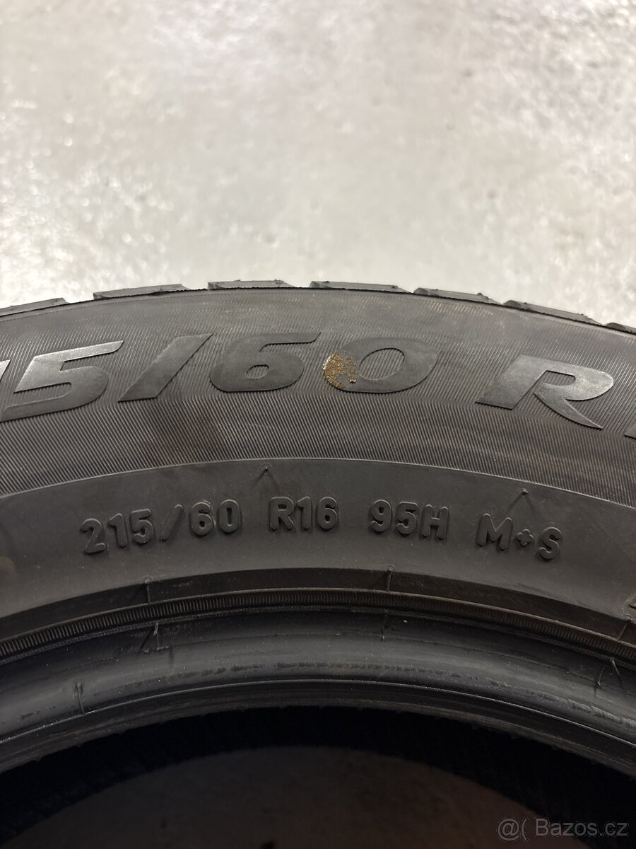 Zimní pneu Pirelli 215/60 R16 - 6