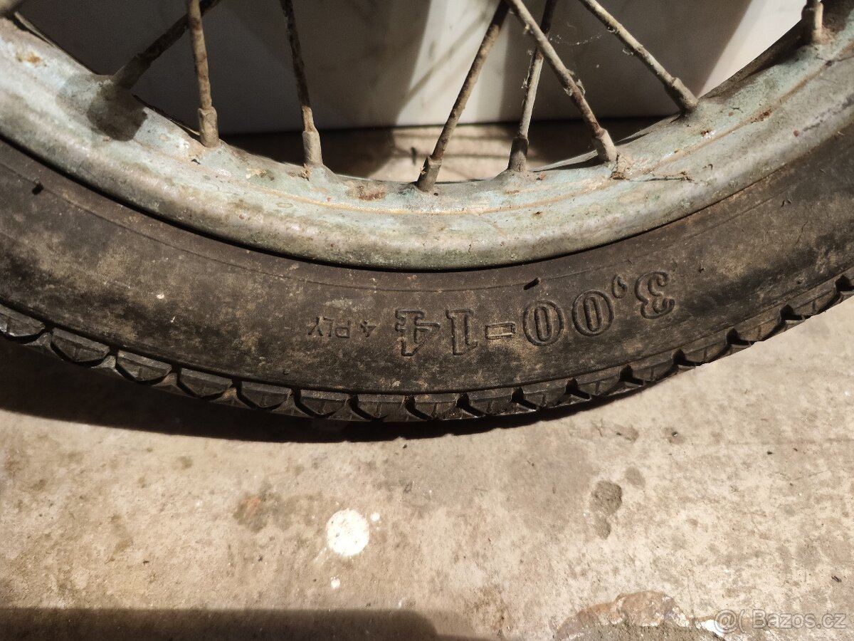 Ráfky s pneumatikami na Maneta - 6