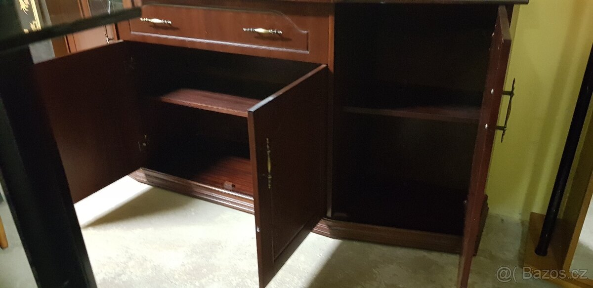 PRODÀM PŘIBORNÌK - 6