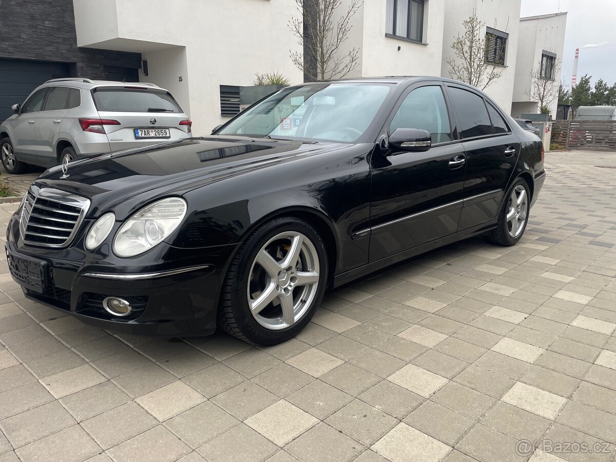 Mercedes-Benz E280 CDI (W211) 4MATIC (Avantgardě) - 6