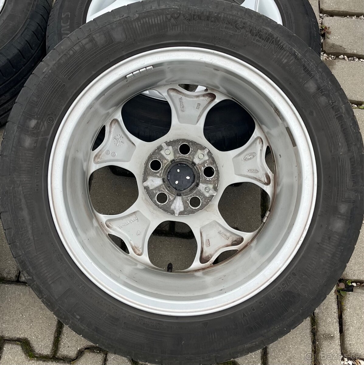 Alu kola Ford, 5x108, R16, ET50, letní pneu - 6